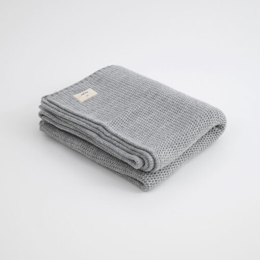 gebreide woonplaid grijs wolmix moyha take a rest grey