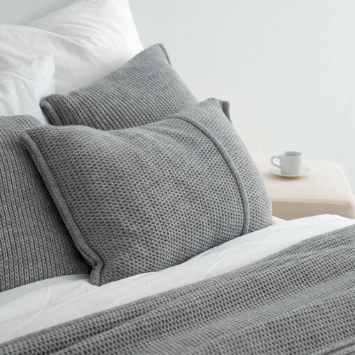 sierkussen grijs gebreid wolmix moyha dreamy grey