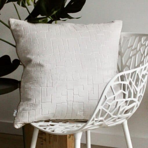 kussen creme velvet groot raaf packman