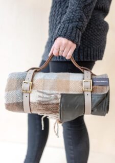 picknickkleed ruiten beige wol