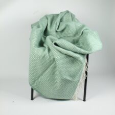 plaid jade groen lamswol klippan knut