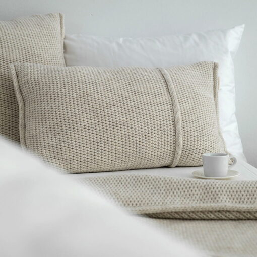 kussen beige gebreid wolmix moyha dreamy beige