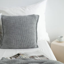 kussen grijs gebreid wolmix moyha sleepy grey