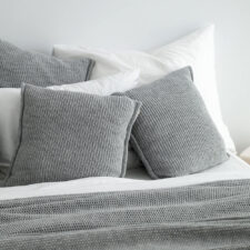 sierkussen grijs gebreid wolmix moyha sleepy grey