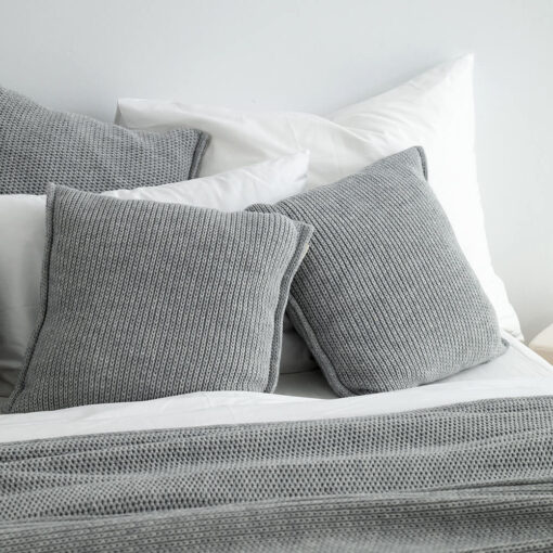 sierkussen grijs gebreid wolmix moyha sleepy grey