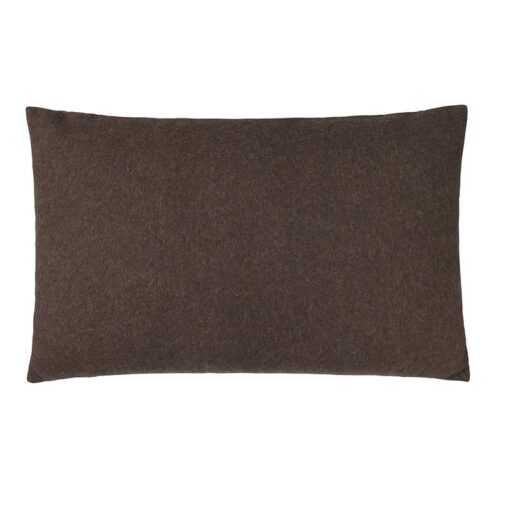 Kussen bruin langwerpig alpacawol elvang Classic