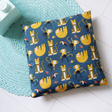 kinderkamer kussen blauw jungle aap groot
