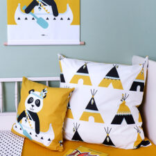 kussen indiaan panda okergeel kinderkamer