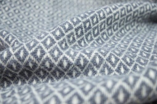 plaid donkergrijs diamant wol ookinhetpaars