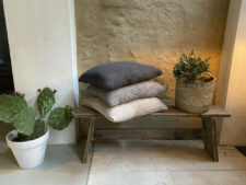 kussens grijs beige grofgebreid