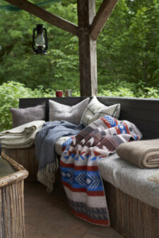 wollen plaid bruin rood blauw patroon