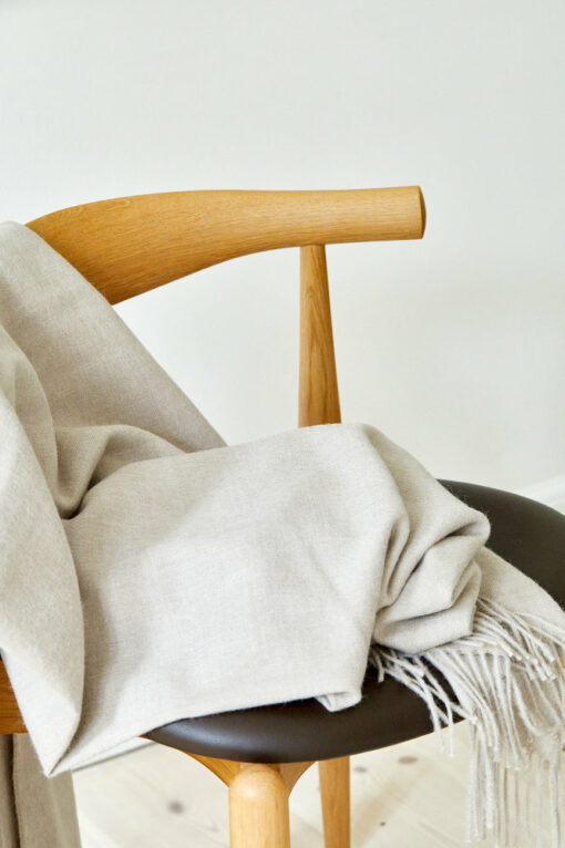 wollen plaid beige met franjes