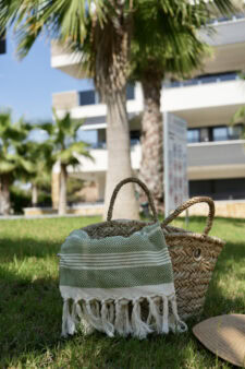 katoenen hamamdoek picnic mosgroen ivoor beachie blanes mosgroen