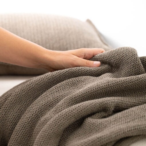 woondeken bruin katoen gebreid moyha close to nature brown