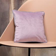 klein kussen lila velvet met bies raaf vera reflect