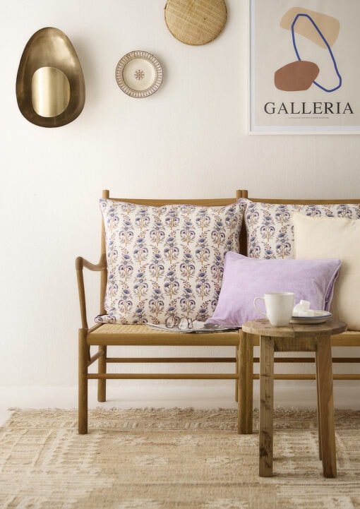 kussens van bungalow velvet lavender linen vanilla