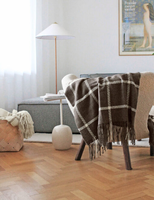 bruine plaid met ruiten alpacawol elvang tartan brown