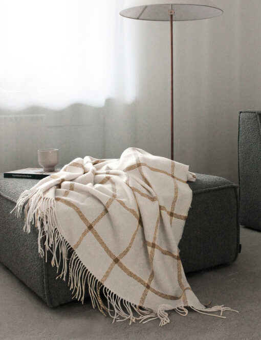 ivoorwitte plaid met ruiten alpacawol elvang tartan ivory