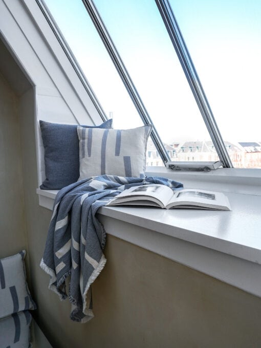 katoenen kussen blauw vierkant elvang thyme blue