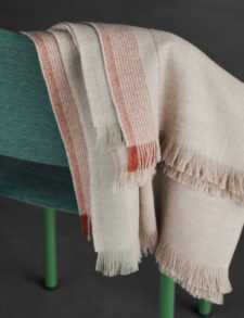plaid beige van alpacawol elvang ecru beige