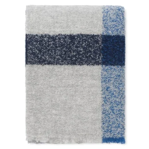 plaid grijs blauw ruiten alpacawol elvang lava grey cobolt blue dark blue