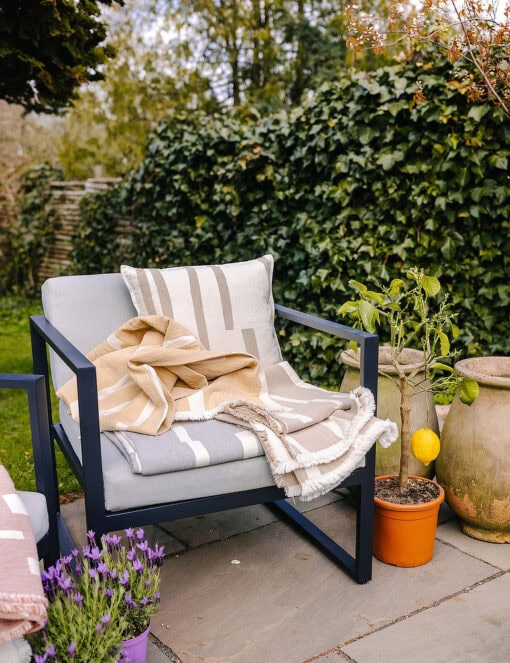 sierkussen beige katoen vierkant elvang lyme grass beige