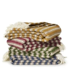 plaids van eco lamswol klippan oscar 2025