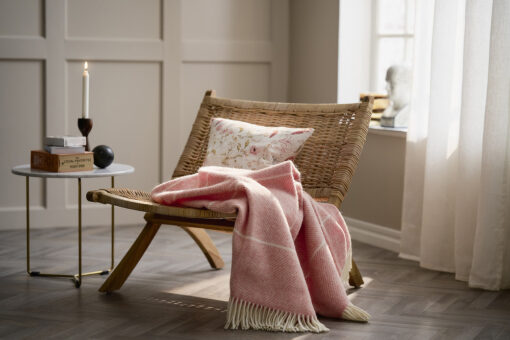 woondeken zalmroze recycled wol klippan frank salmon pink