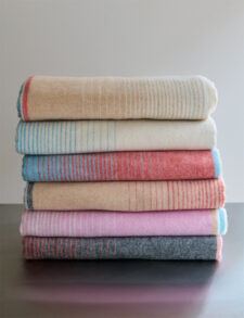 alpacawollen plaids met kleurverloop elvang carte postale