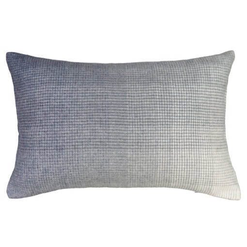 kussen donkerblauw alpacawol langwerpig elvang horizon dark blue