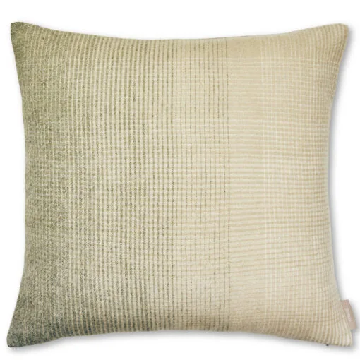 kussen lichtgroen alpacawol vierkant elvang horizon bottle green