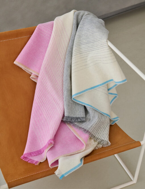 woondeken roze grijs alpacawol elvang carte postale pink grey