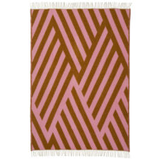 plaid roze bruin lamswol klippan tangent pink caramel