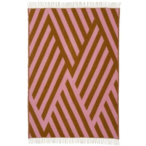 plaid roze bruin lamswol klippan tangent pink caramel
