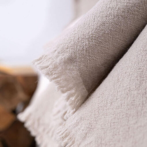 bedsprei beige wol moyha decorative edge beige