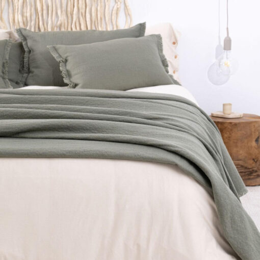 extra groot kussen olijfgroen wol langwerpig moyha decorative edge olive