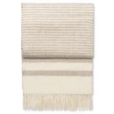 plaid ivoor beige alpacawol elvang river ivory beige