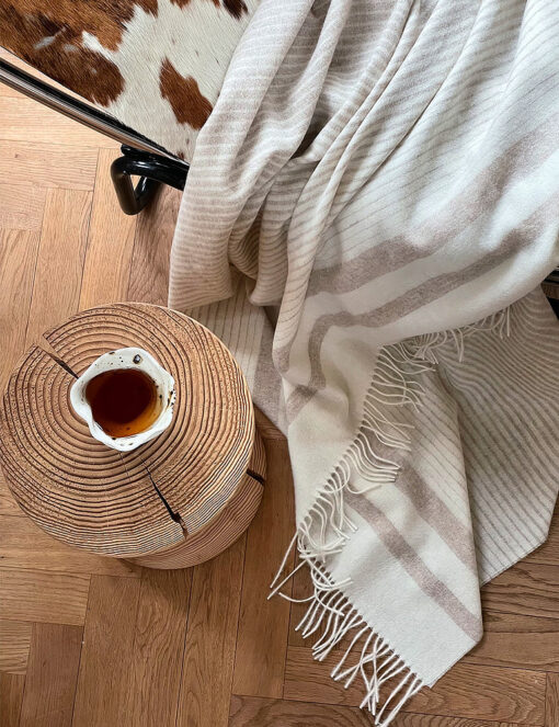 woonplaid ivoor beige alpacawol elvang river ivory beige