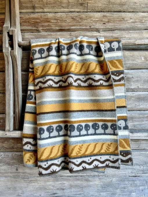 plaid okergeel bruin grijs lamswol klippan österlen autumn