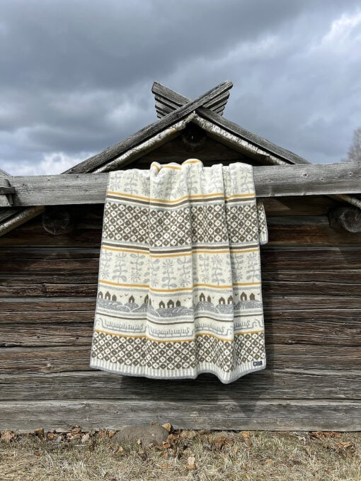 woondeken okergeel bruin grijs lamswol klippan bohus autumn