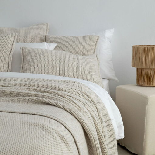 bedsprei beige gebreid 3 maten moyha woolly beige