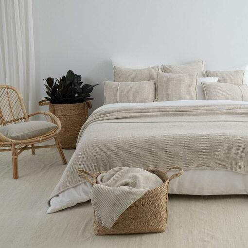 beige kussen gebreid wolmix groot moyha slowly beige