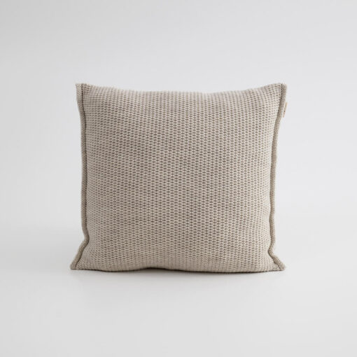 gebreid beige kussen wolmix groot moyha slowly beige