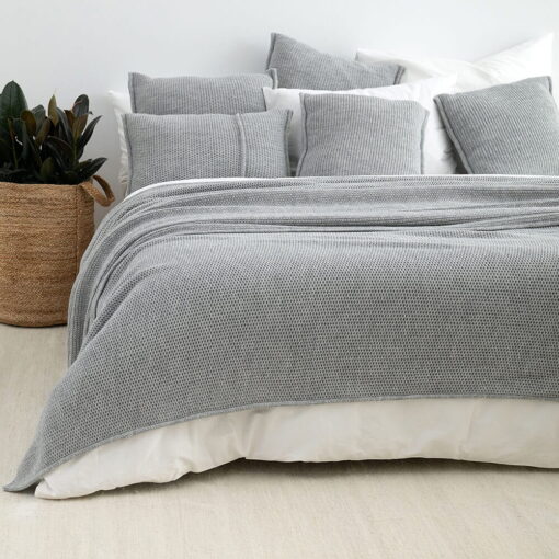 grijs kussen gebreid wolmix groot moyha slowly grey