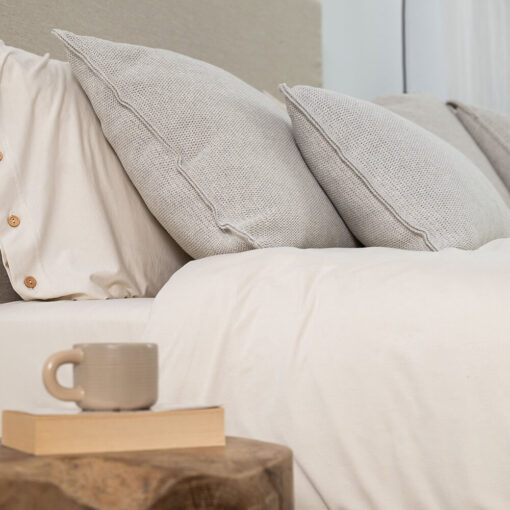 sierkussen zand katoen gebreid groot moyha close to nature sand