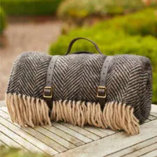 wollen picknick kleed zwart tweedmill herringbone vintage