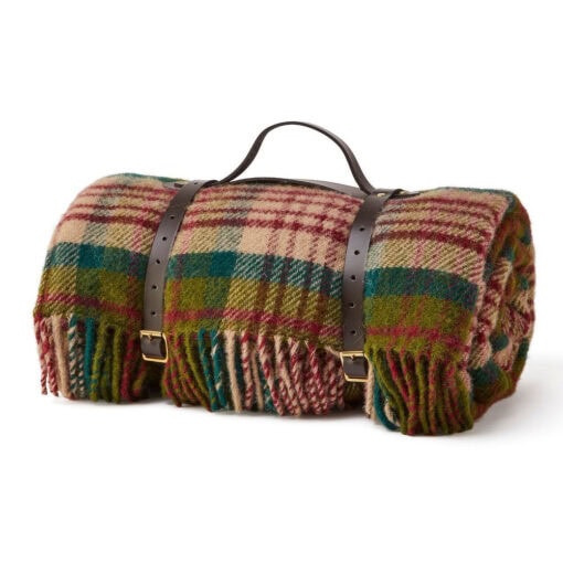 picknickkleed bordeaux groen beige wol tweedmill textiles tartan thistleberry