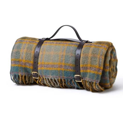 picknickkleed okergeel groen blauw wol tweedmill textiles cottage mustard