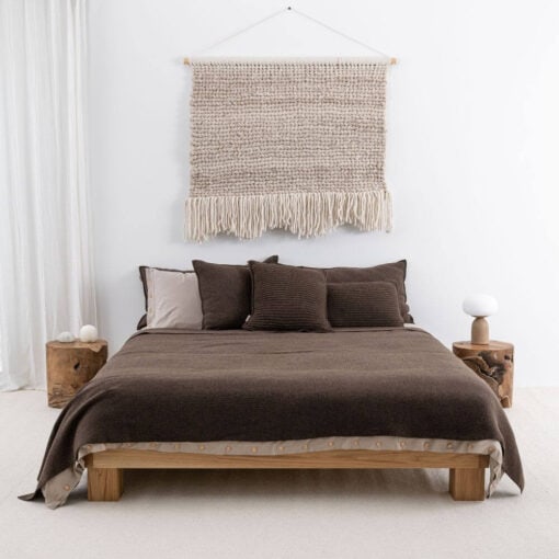 bedsprei bruin katoen fijngebreid moyha two weaves smooth brown