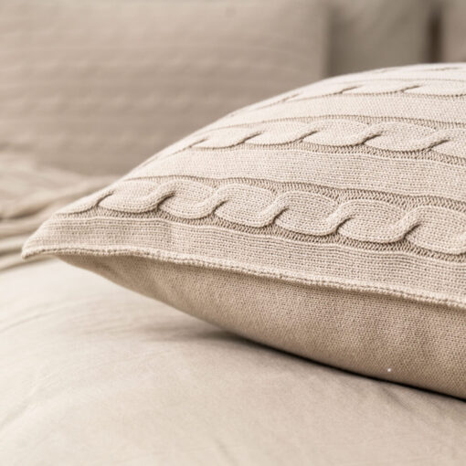 sierkussen greige grijs beige katoen extra groot moyha classic braid grey beige